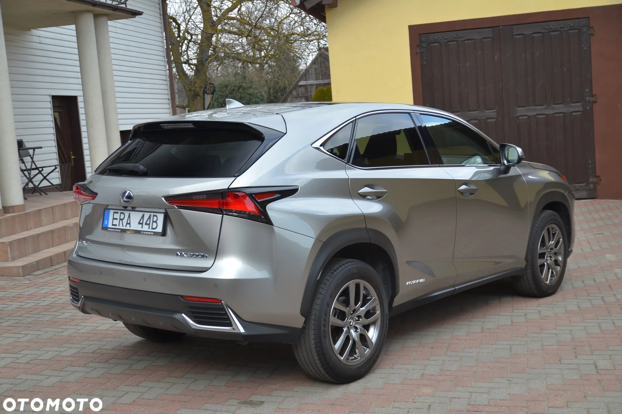 Lexus NX 350h Prestige AWD - 3