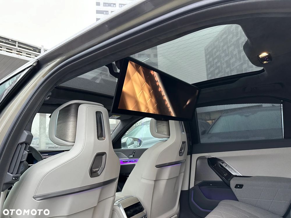 BMW i7 105.7kWh xDrive60 M Sport - 22