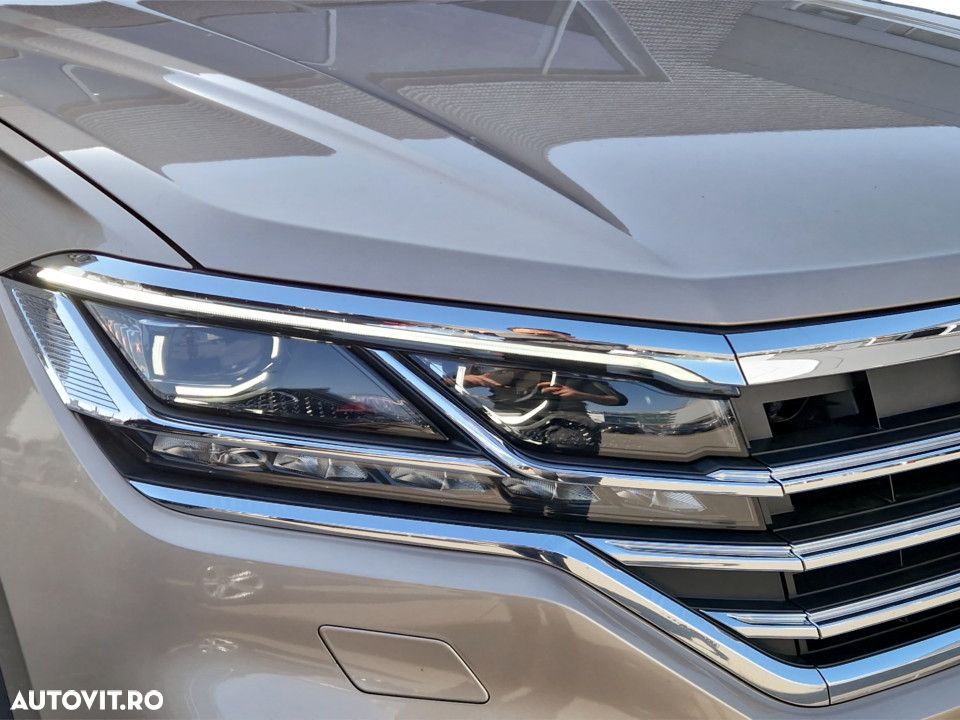 Volkswagen Touareg V6 TDI Style - 9