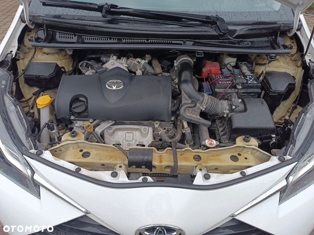 Toyota Yaris 1.5 Active - 7