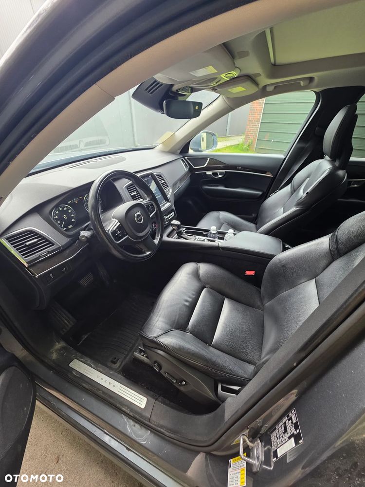 Volvo XC 90 T5 AWD Geartronic Momentum - 5