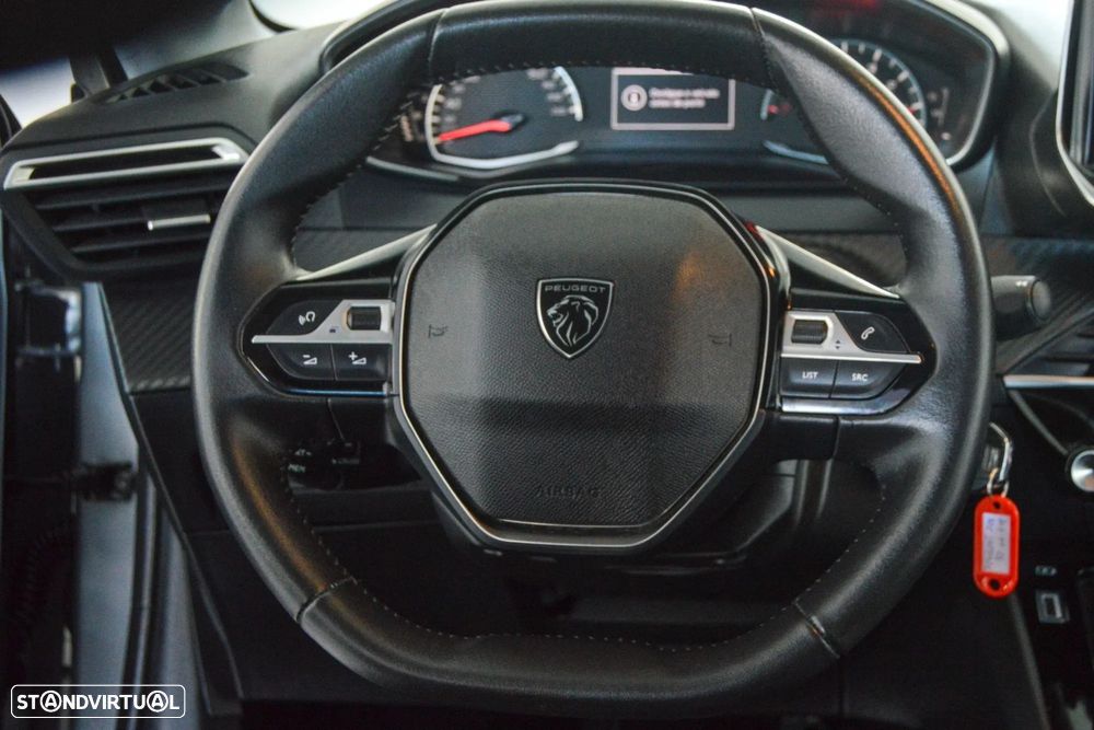 Peugeot 208 1.2 PureTech Active Pack - 32