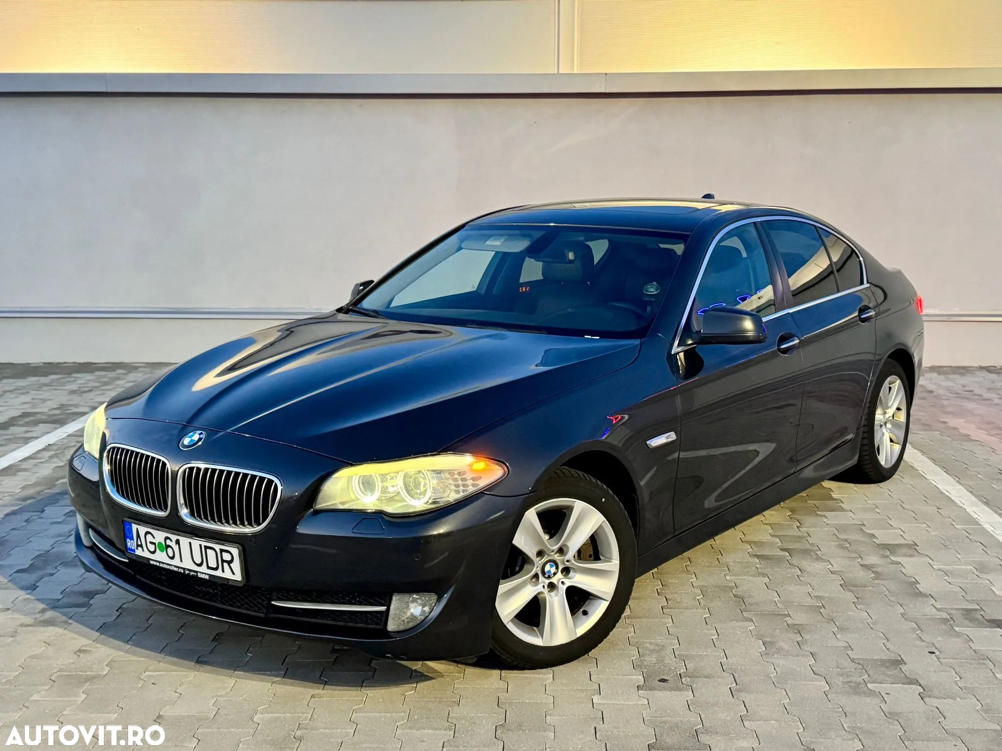BMW Seria 5 520d - 1