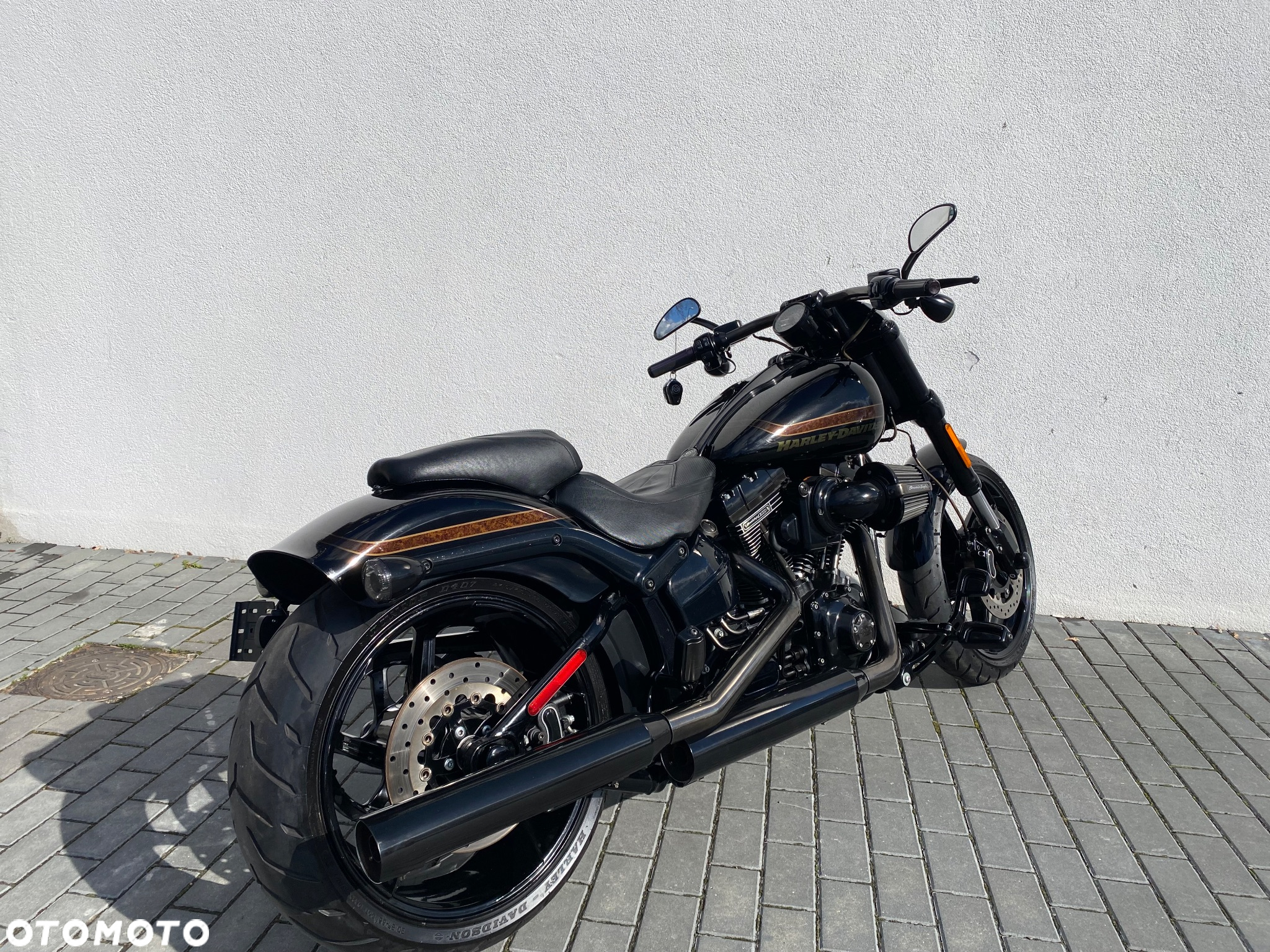 Harley-Davidson FXSB Breakout - 7