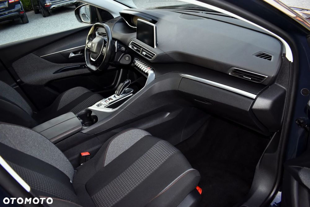 Peugeot 3008 1.2 PureTech Active - 35