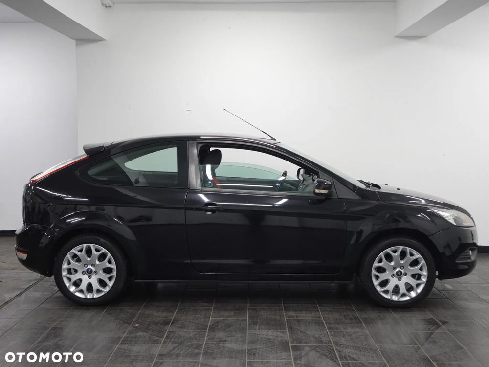 Ford Focus - 10