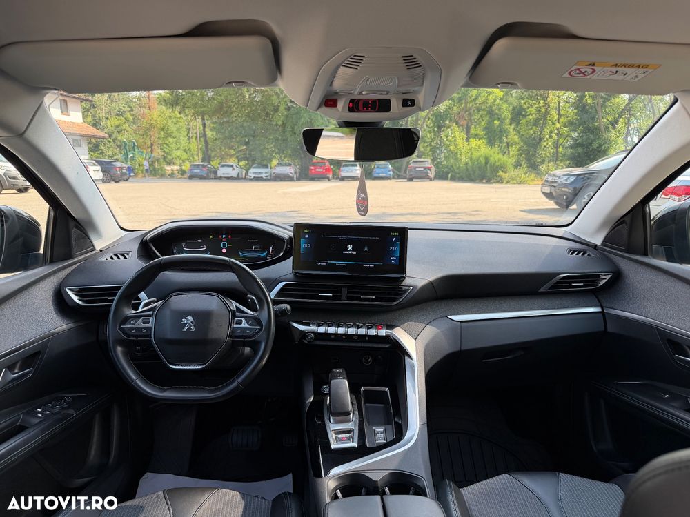 Peugeot 3008 225 e-EAT8 Allure - 9