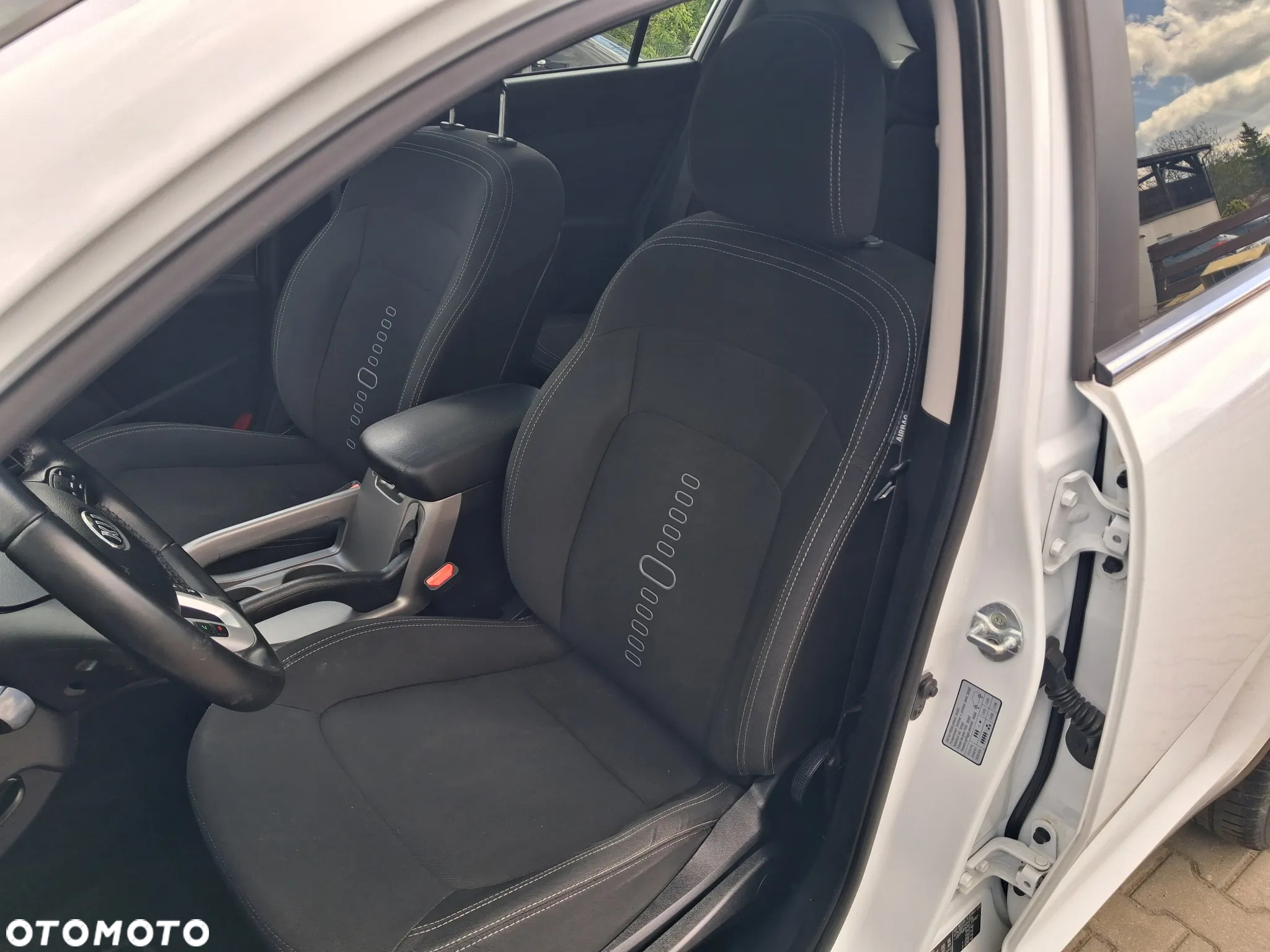 Kia Sportage 1.7 CRDI 2WD ISG Spirit - 12