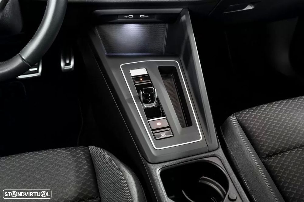 Volkswagen Golf 2.0 TDI Style DSG — fotografia 11