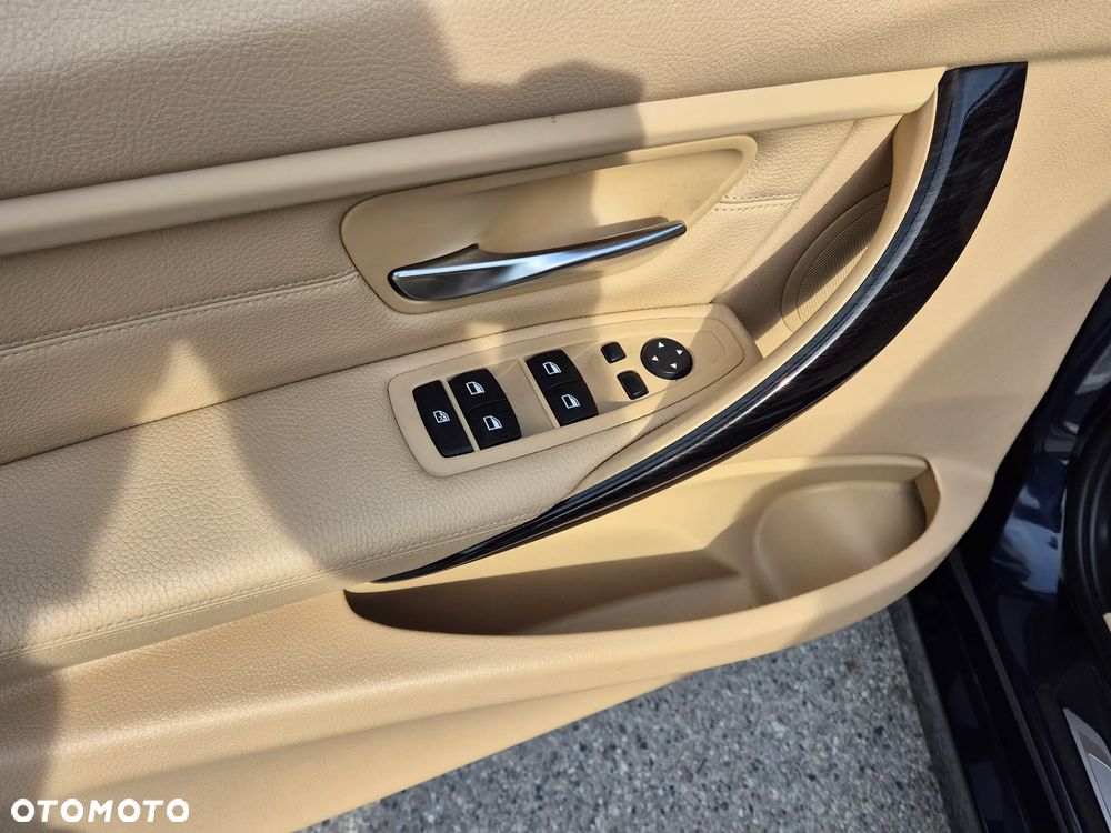 BMW Seria 3 318d Luxury Line - 8