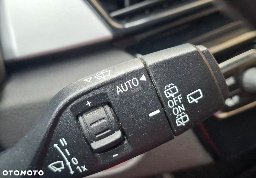 BMW Seria 2 - 38