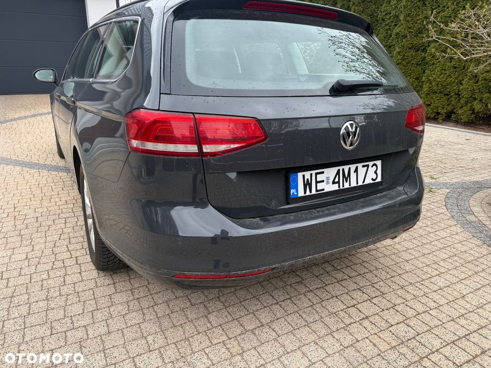 Volkswagen Passat 2.0 TDI SCR Business - 26