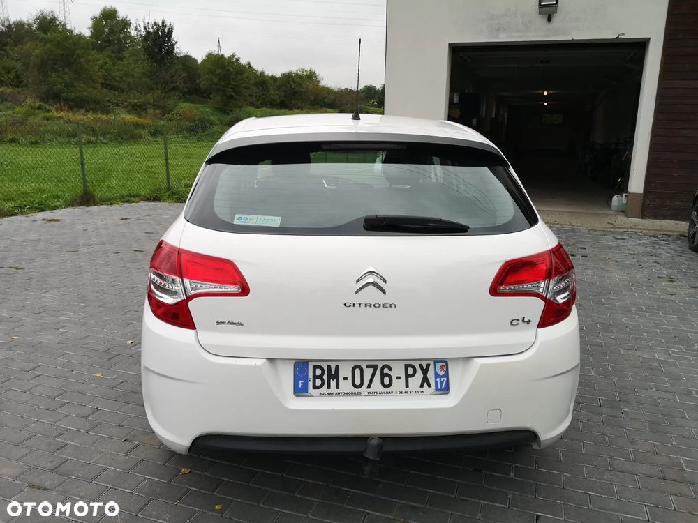 Citroën C4 1.6 HDi Attraction - 8