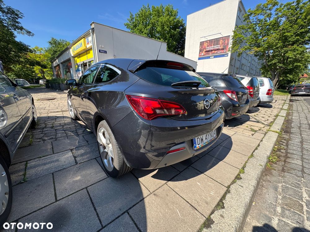Opel Astra - 3