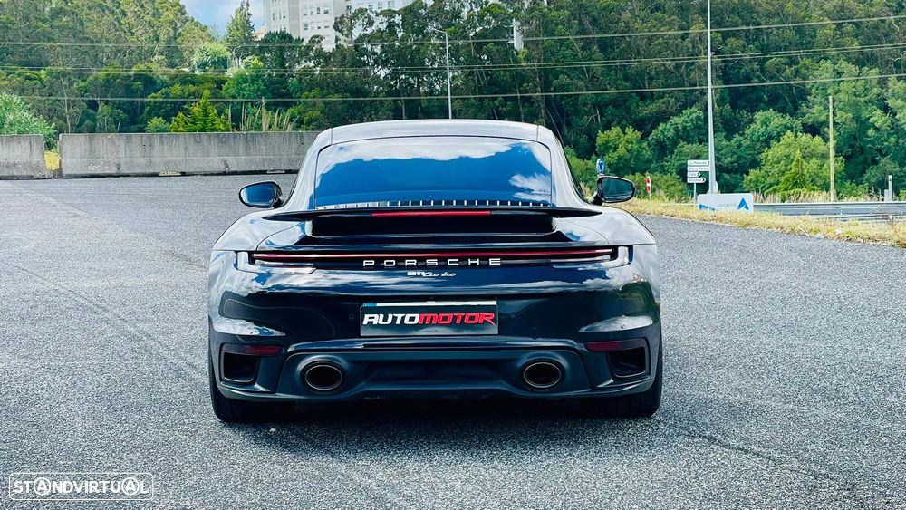 Porsche 911 Série F - 8