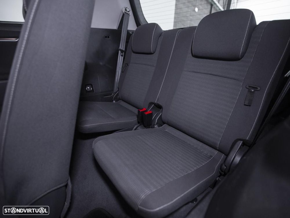 Toyota Verso - 11