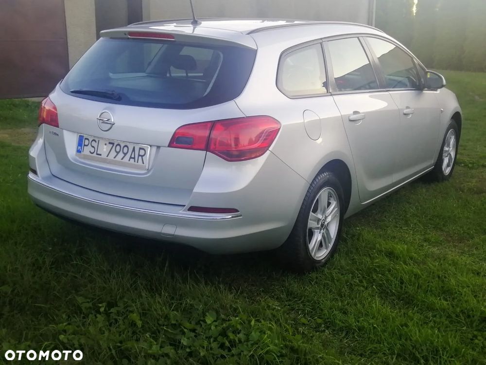 Opel Astra - 4