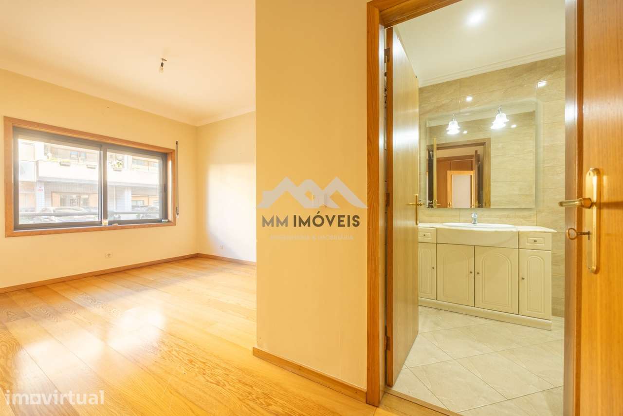 Apartamento T2 | Vila Nova Gaia | Terraço | Garagem - Grande imagem: 5/34