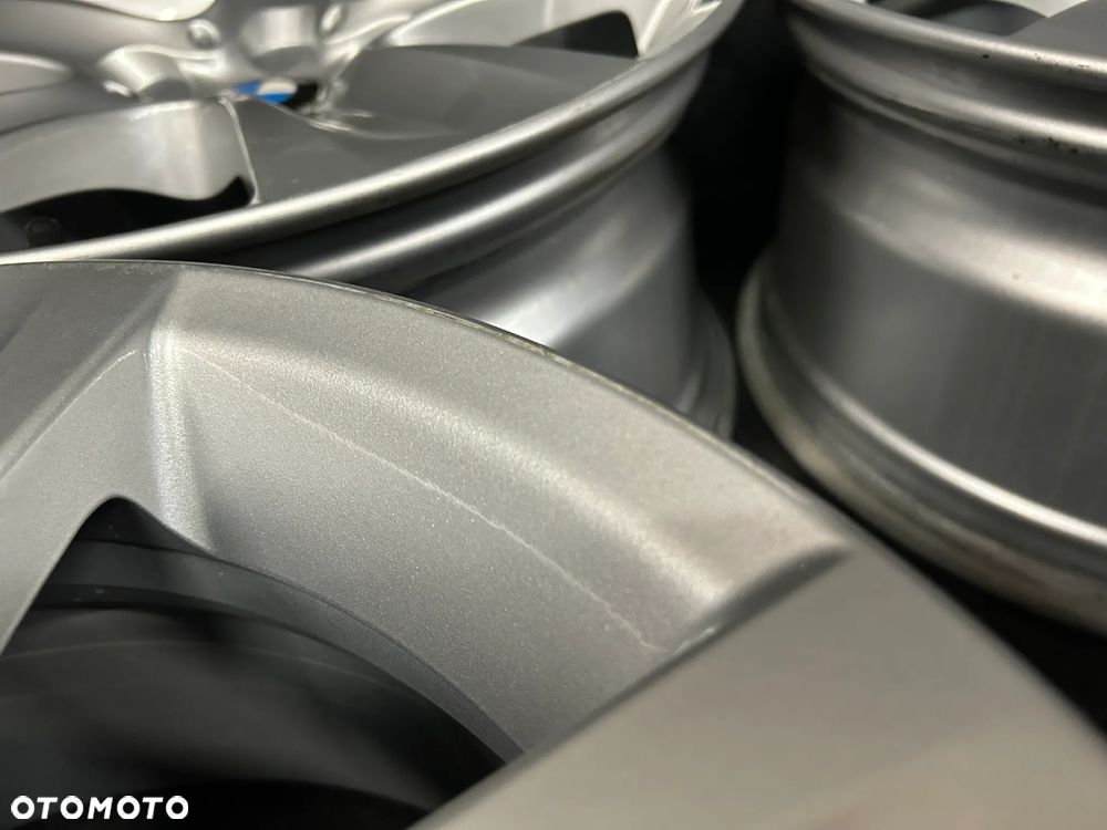 Alufelgi BMW Seria 5 F10, Seria 3 F30, E90 17 cali 5x120 4szt. - 15