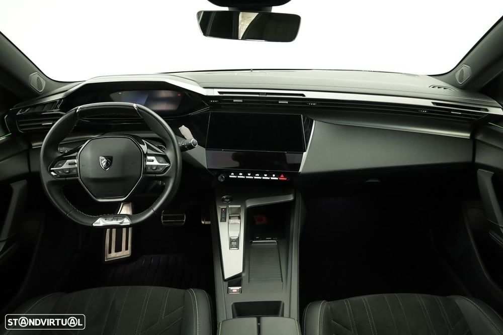 Peugeot 308 1.2 PureTech GT EAT8 - 8