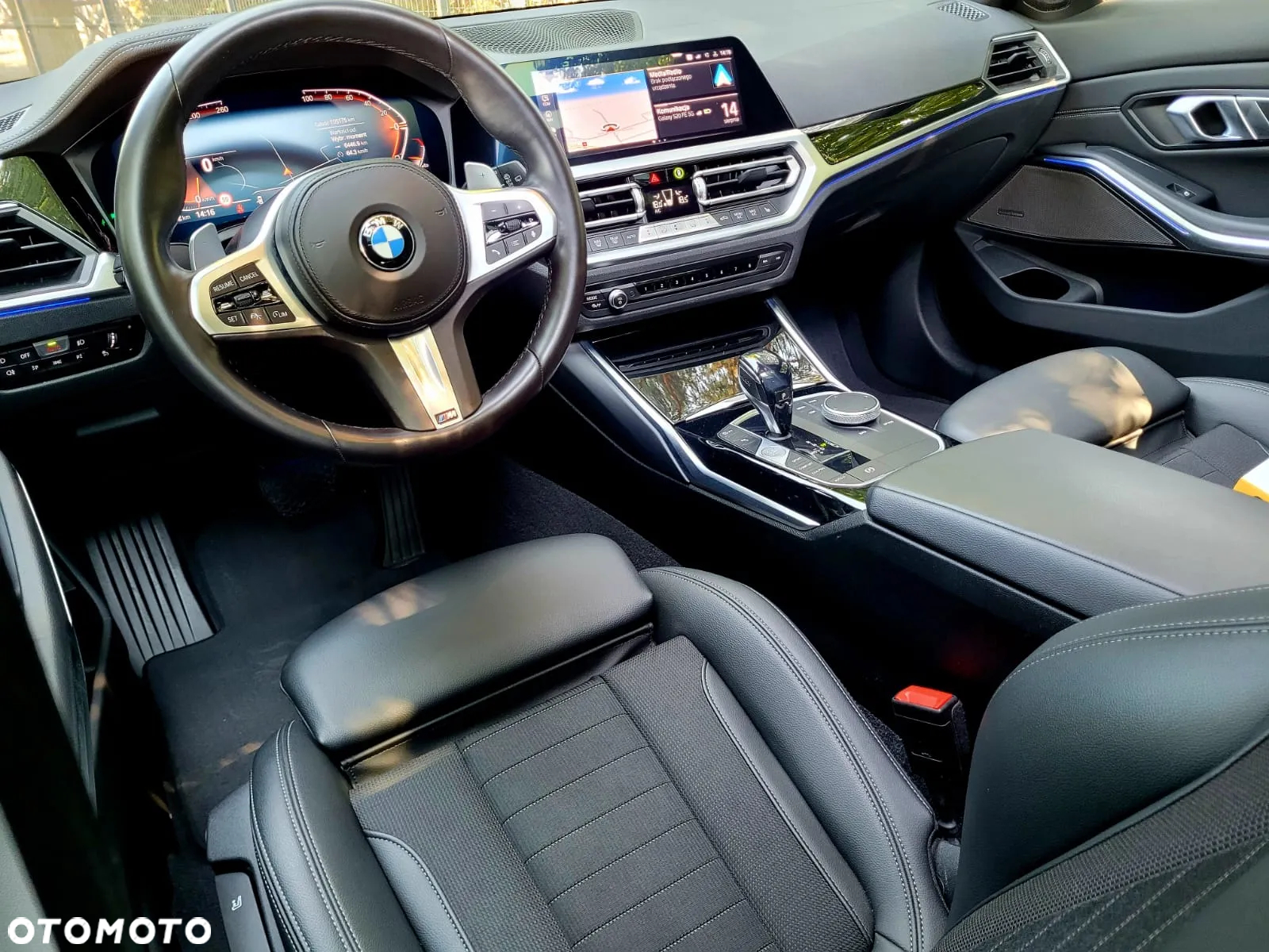 BMW Seria 3 330d Touring xDrive M Sport - 27