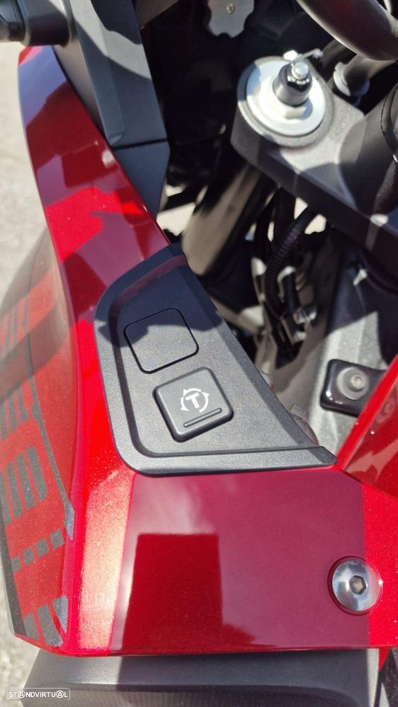 Honda VFR Cross Tourer - 9