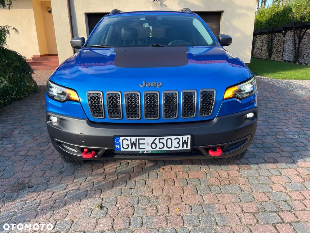 Jeep Cherokee - 2