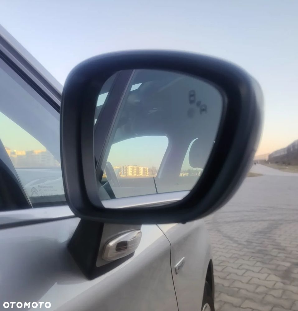 Citroën C4 HDi 150 Exclusive - 28