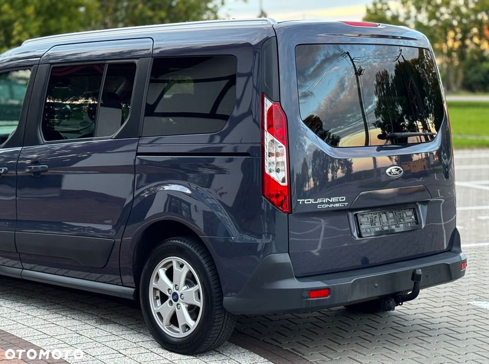 Ford Tourneo Connect Grand - 17