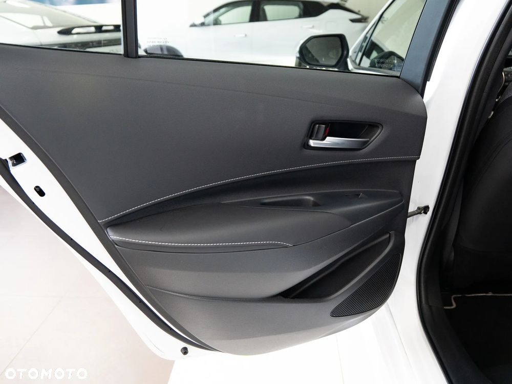 Toyota Corolla 2.0 Hybrid Comfort - 35