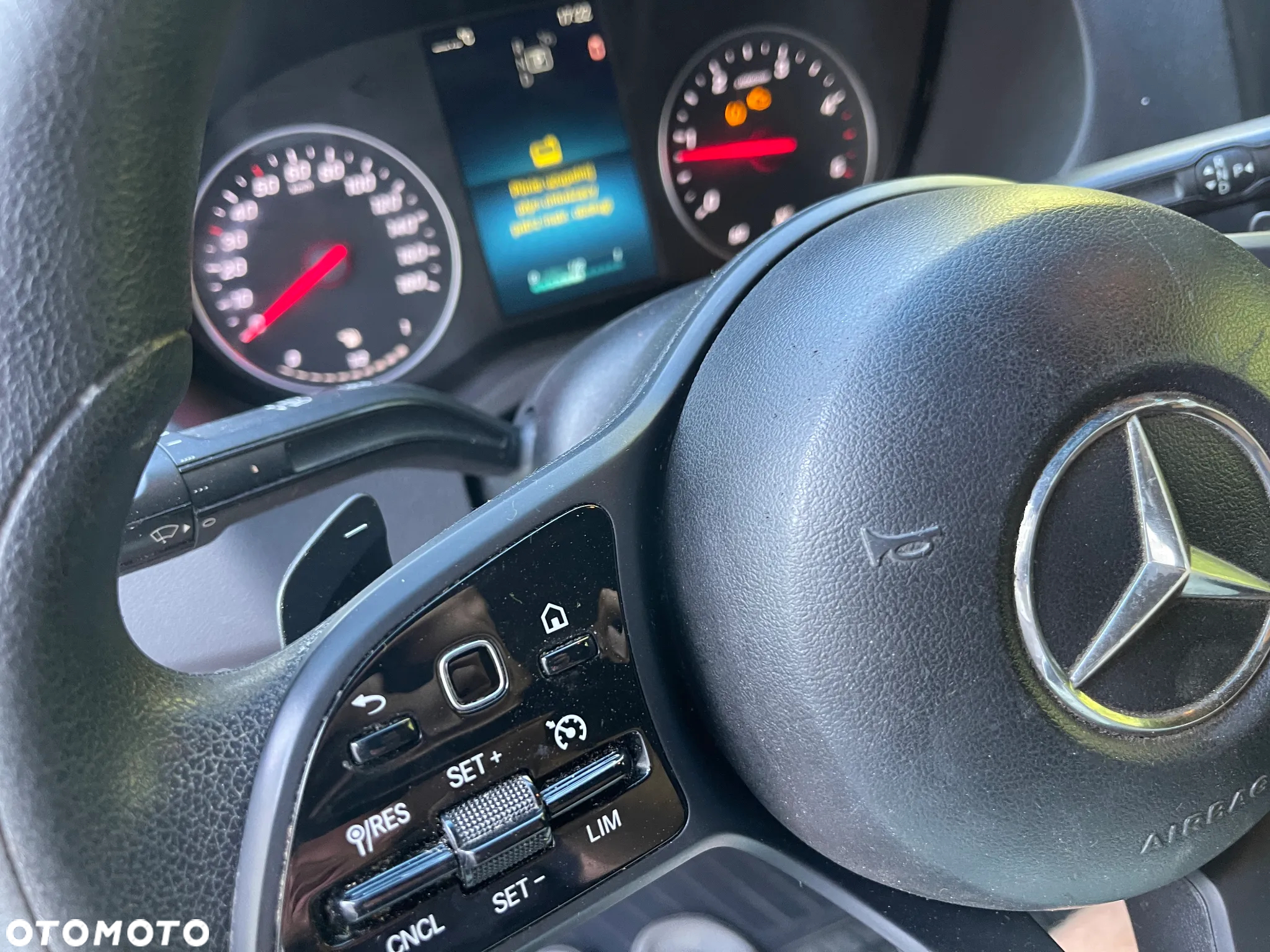 Mercedes-Benz Sprinter W907 MAXI MAX DŁUGI 316 CDI 2.2 CDI 163 KM Navi Tablet Klima Kamera cofania LED - 16