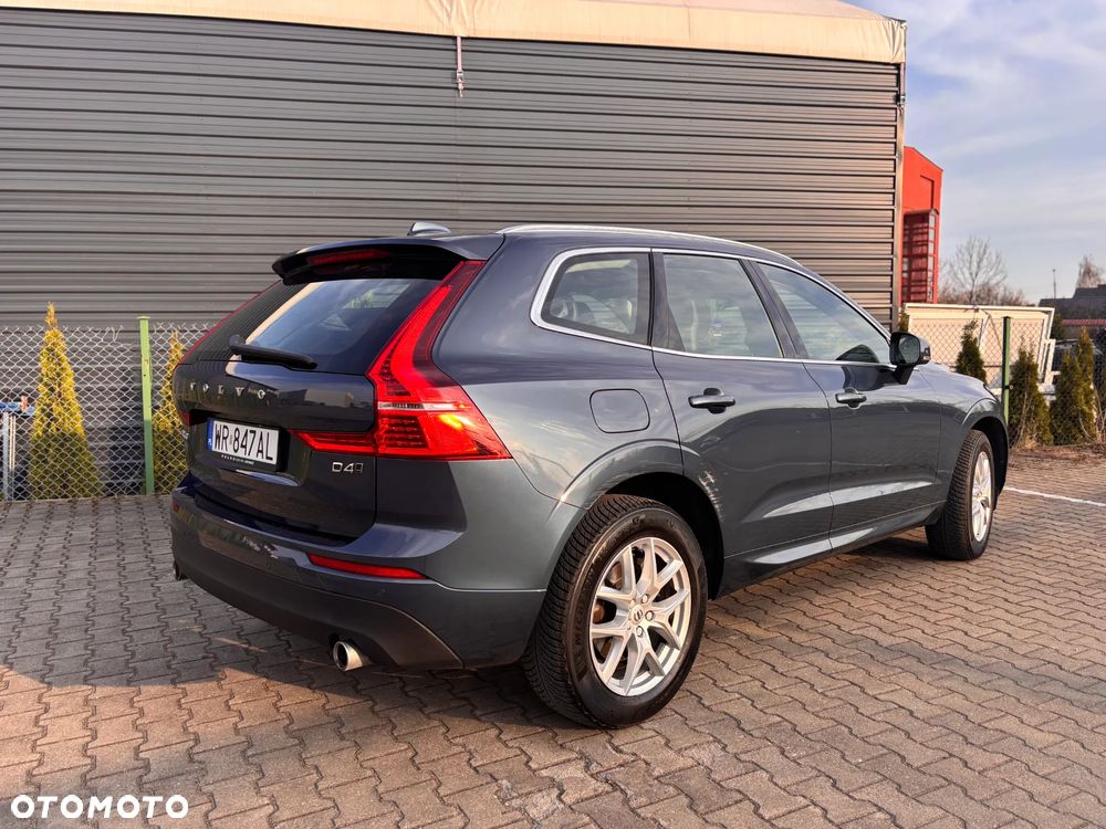 Volvo XC 60 D4 AWD Momentum - 7