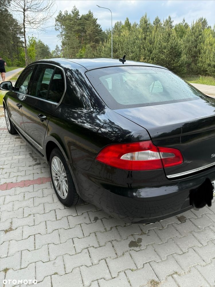 Skoda Superb 2.0 TDI Elegance - 4