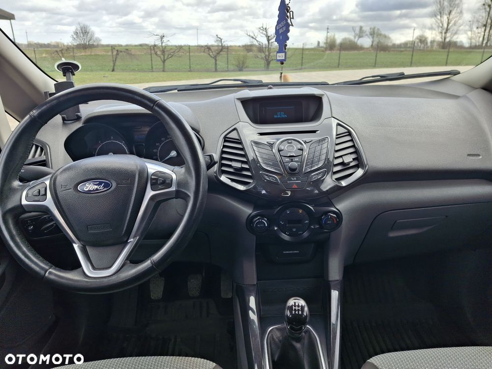 Ford EcoSport 1.5 TDCi - 10