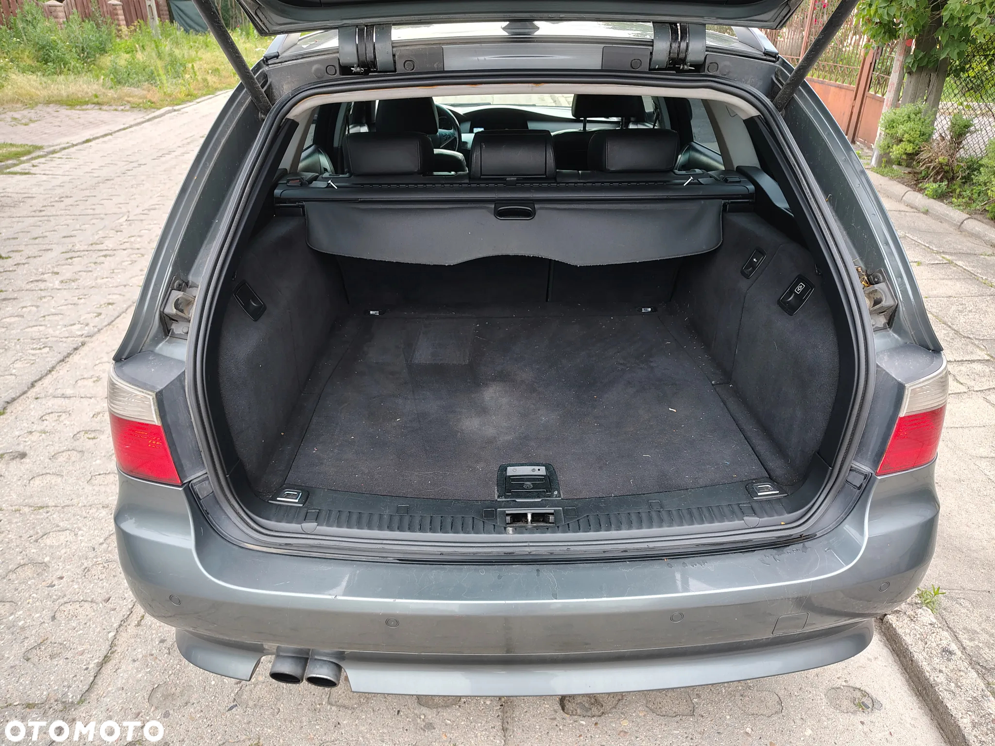 BMW Seria 5 525d Touring - 8