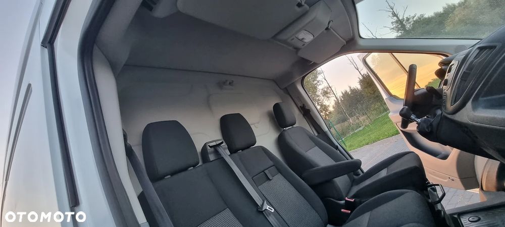 Ford Transit - 22