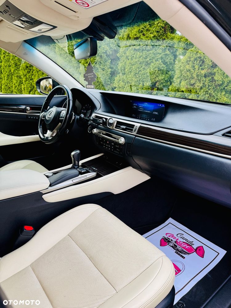 Lexus GS 200t / 300 Prestige - 18