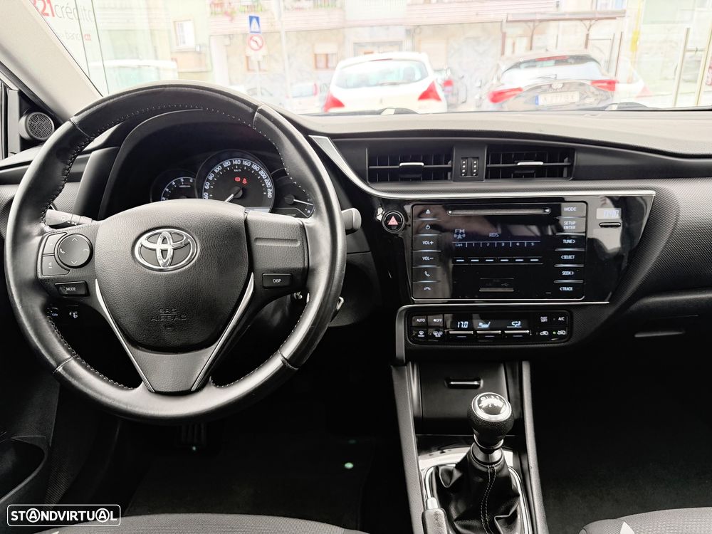 Toyota Auris 1.4 D-4D ACtive - 12