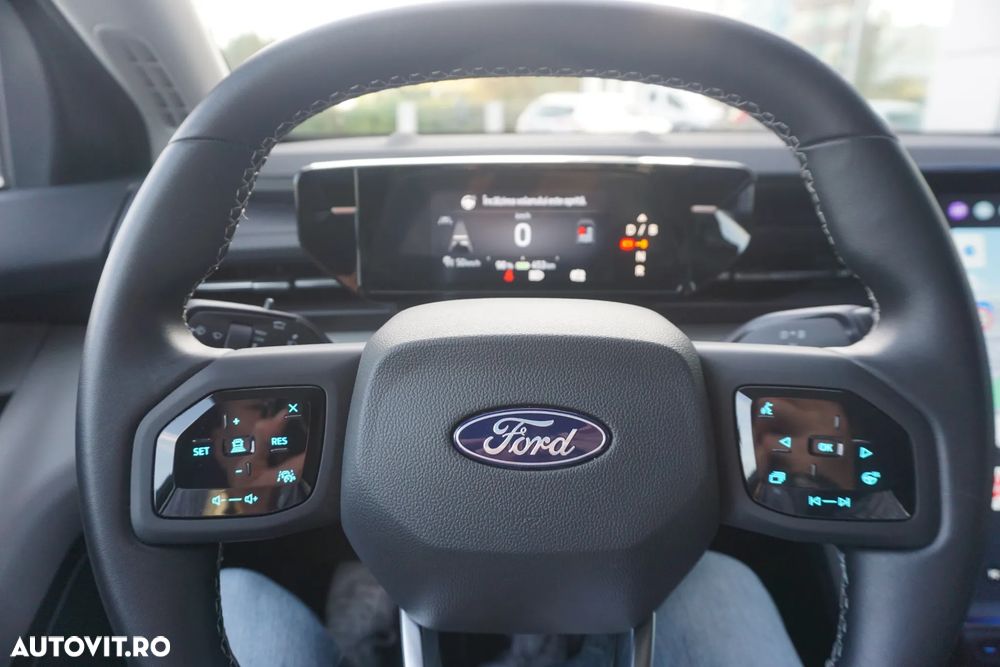 FORD Explorer 2025 — imagine 14
