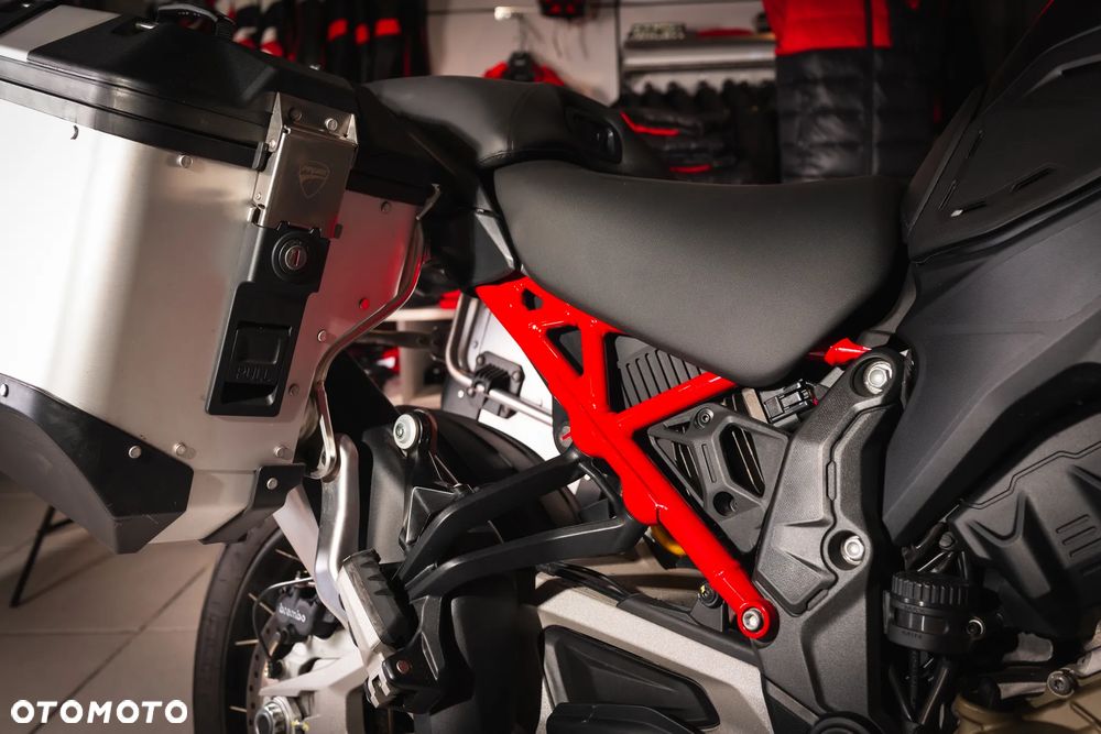 Ducati Multistrada - 10