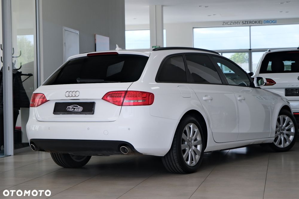 Audi A4 Avant - 5