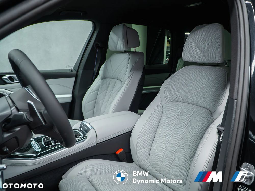 BMW X5 xDrive40i - 17