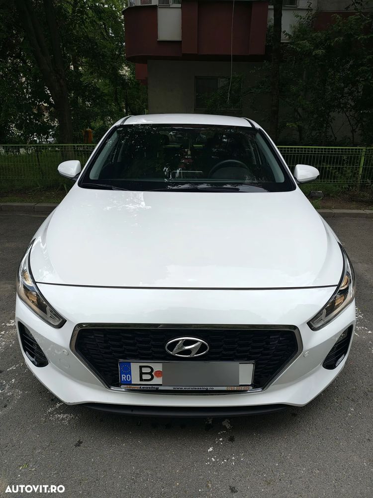 Hyundai i30 1.4 100CP 5DR M/T Comfort - 1