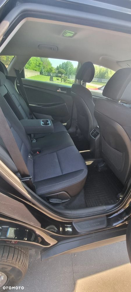 Hyundai Tucson 1.6 GDI BlueDrive Comfort 2WD - 9