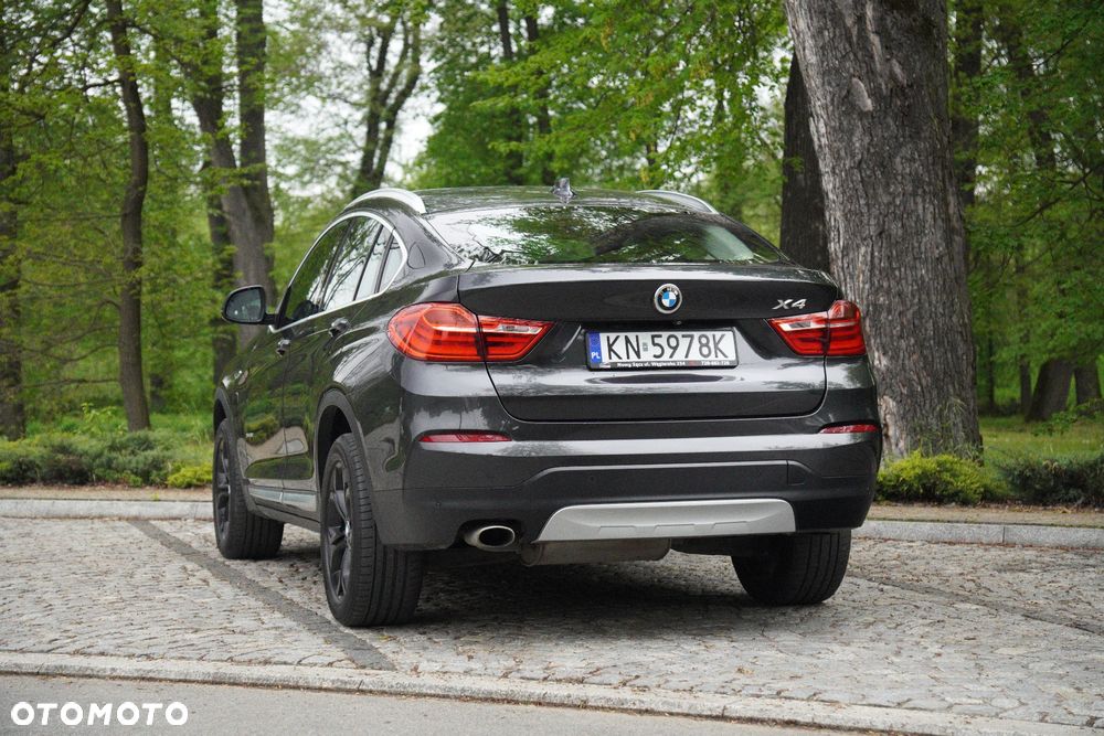 BMW X4 xDrive20d xLine - 29