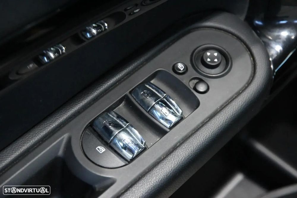 MINI Countryman Cooper SE ALL4 Auto - 18
