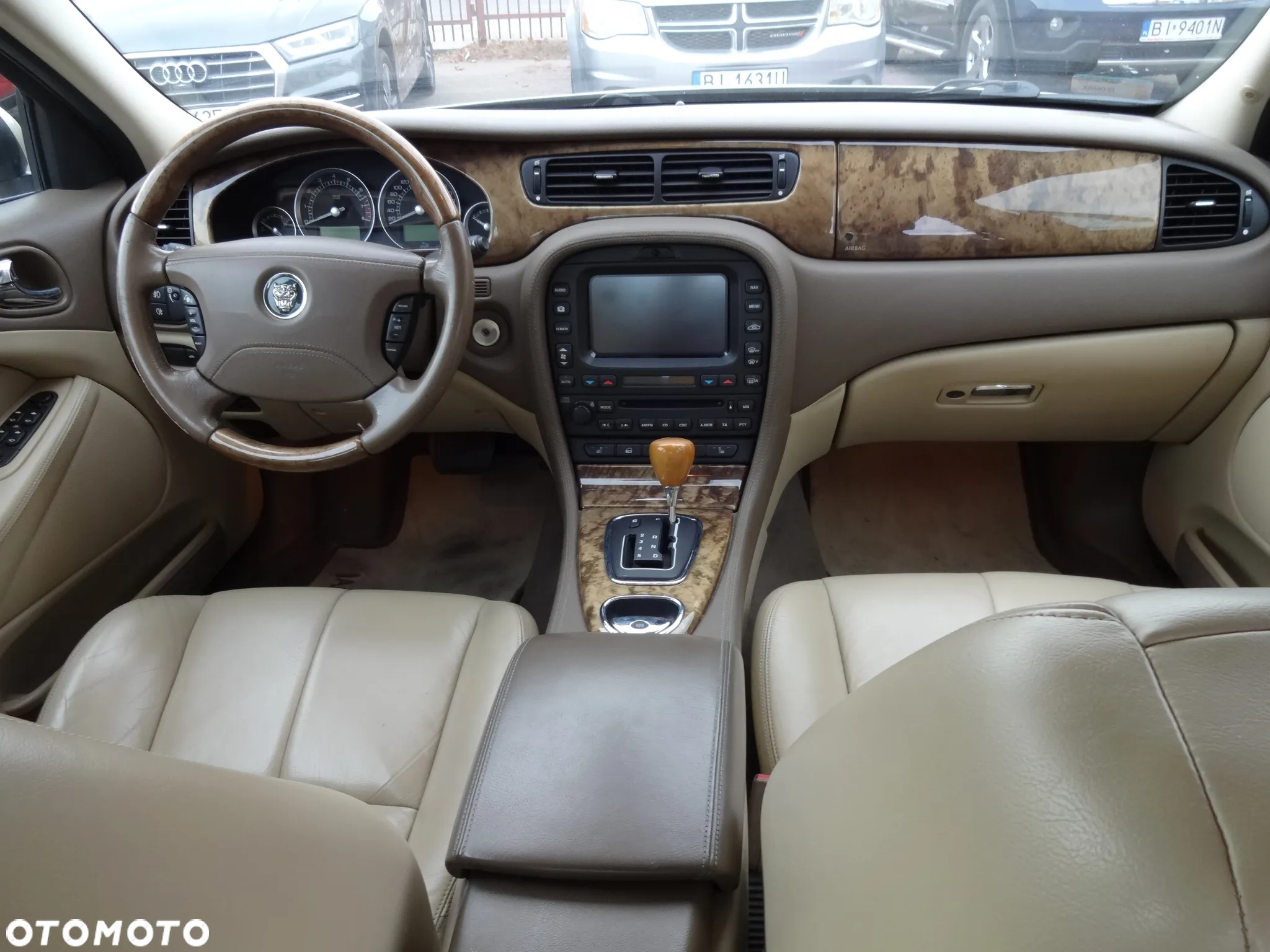 Jaguar S-Type 4.2 V8 - 9