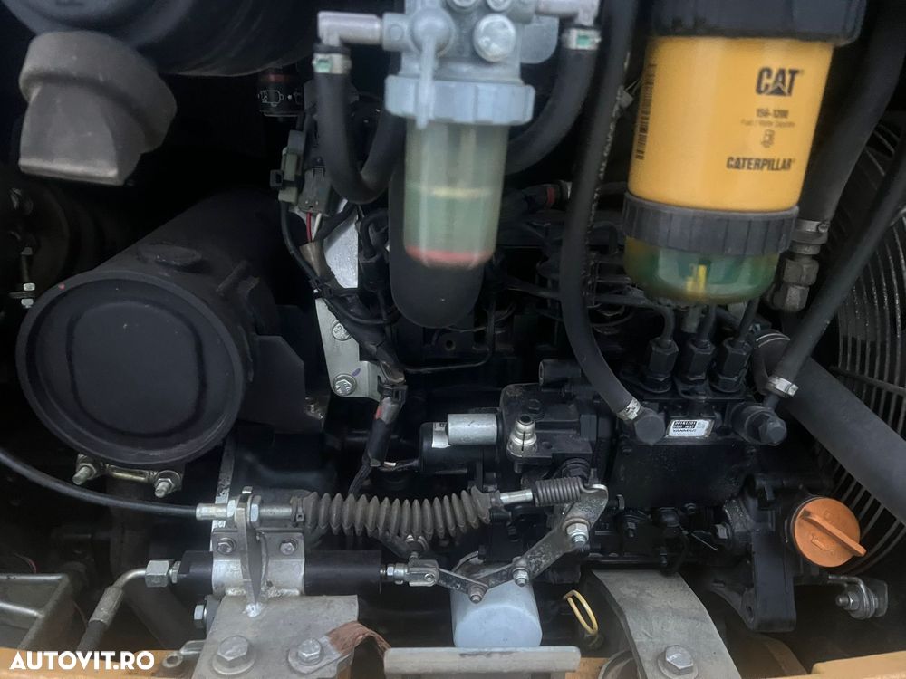 Caterpillar 301,7D - 10