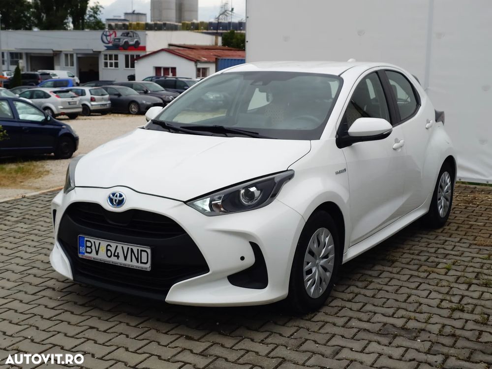 Toyota Yaris - 1