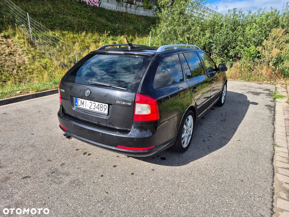 Skoda Octavia 2.0 TDI DPF RS - 4